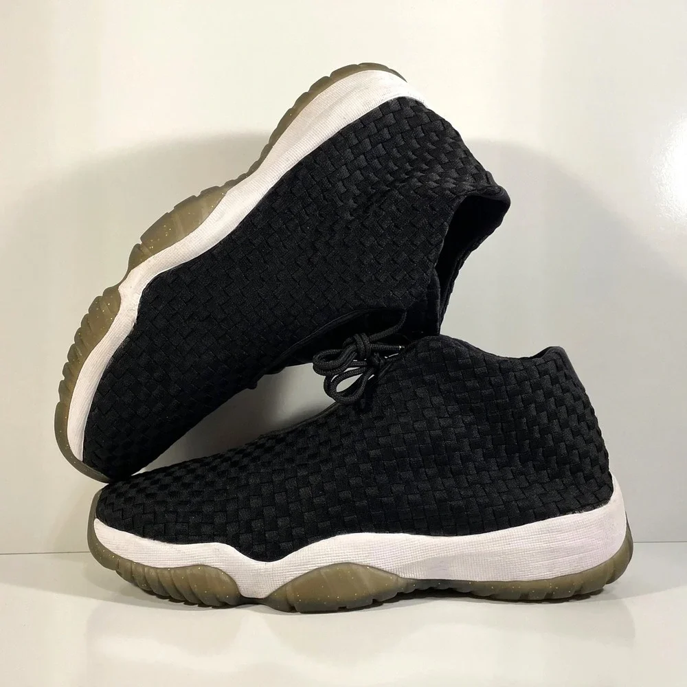 Nike Mens Size 10 Jordan Future Black Metallic Gold Sneakers 656503-031